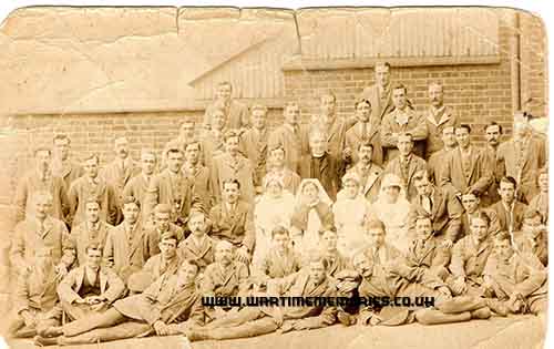 <p>WW1 patients at Ewell Hospital, Surrey